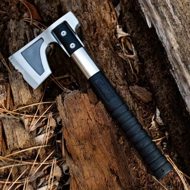 SOG Camp Axe